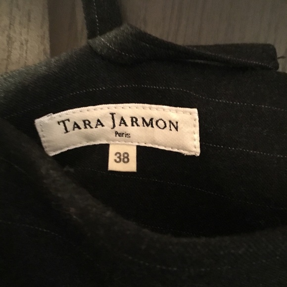 Classic wool Tara Jarmon dress - Picture 4 of 6